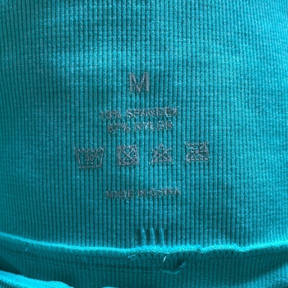 NVGTN leggings light teal women’s medium EUC - Picture 5 of 5